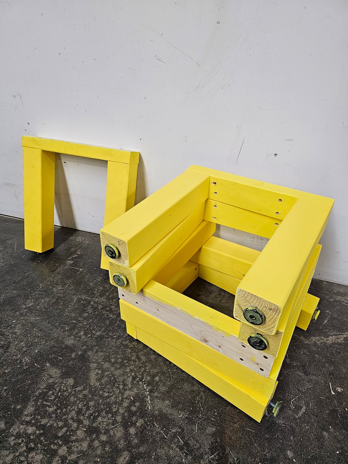 Structure de pattes en bois