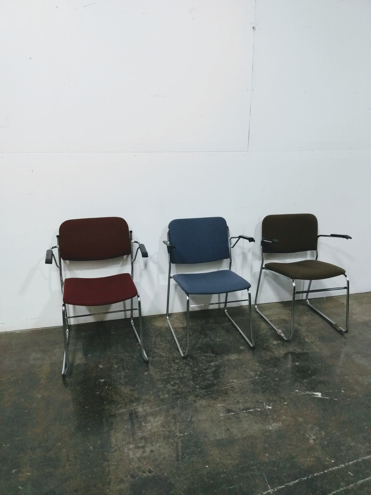 Chaise visiteur chromées