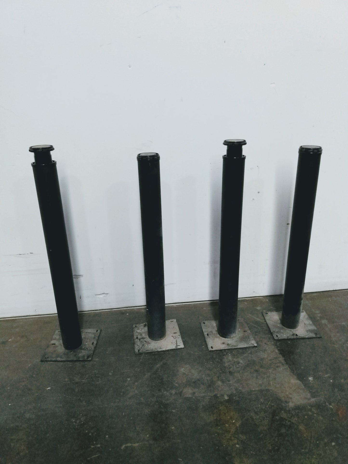Pattes de table basse ajustables