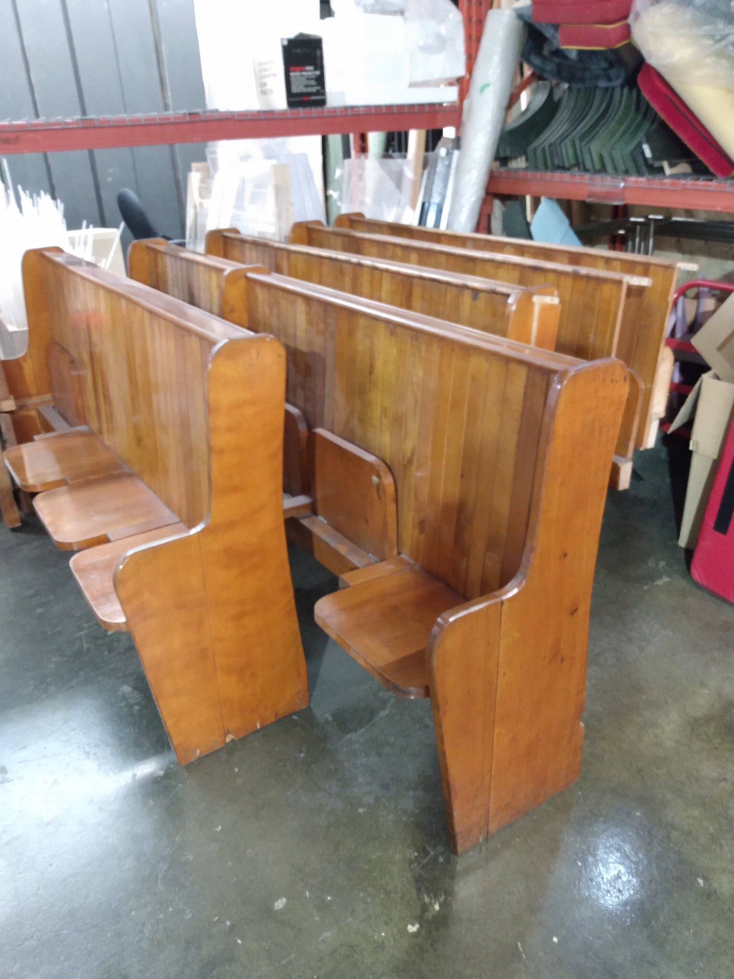 Bancs d'église avec sièges pliants