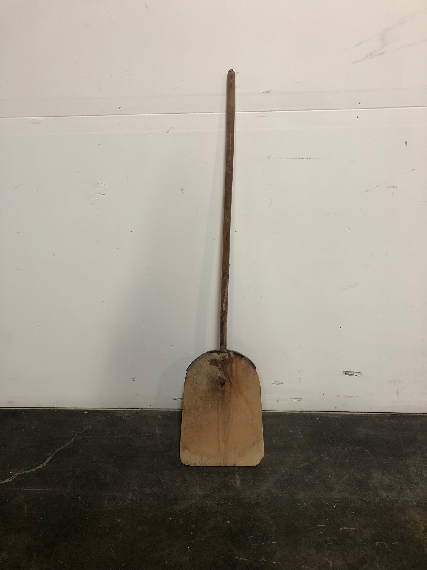 Pelle en bois décorative