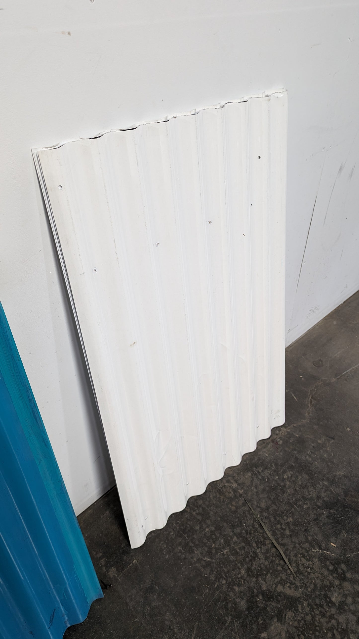 Panneaux ondulés en plastique