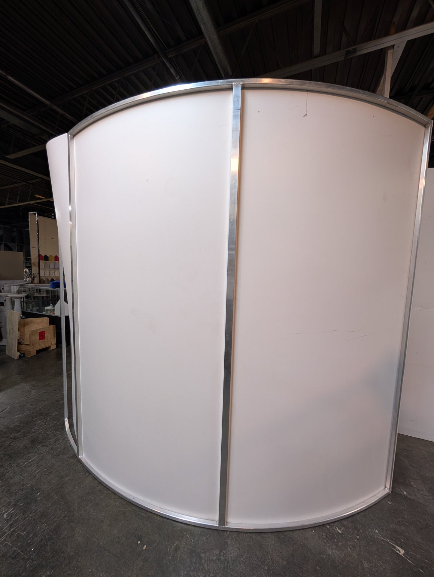 Structures courbées en aluminium