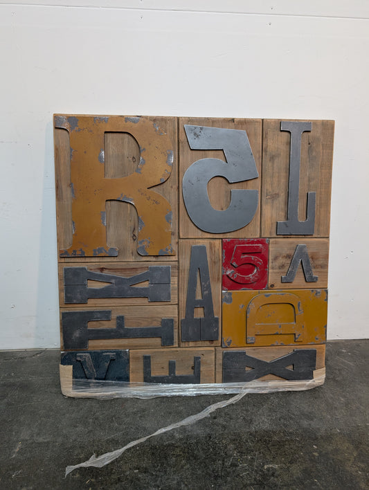 Cadre décoratif chiffres et lettres