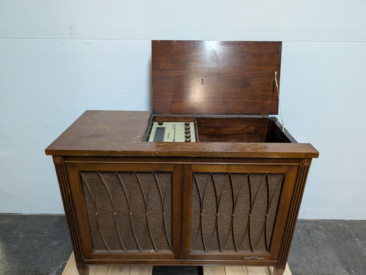 Meuble tourne-disque