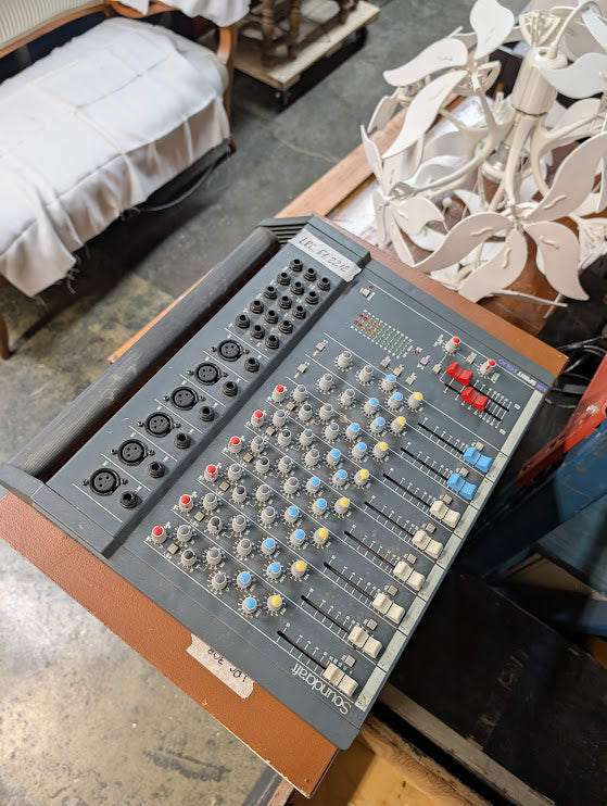 Console audio Soundcraft Spirit Folio