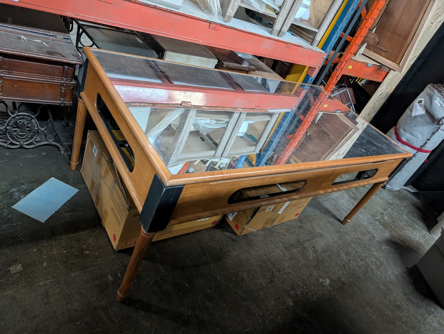 Grande table en bois