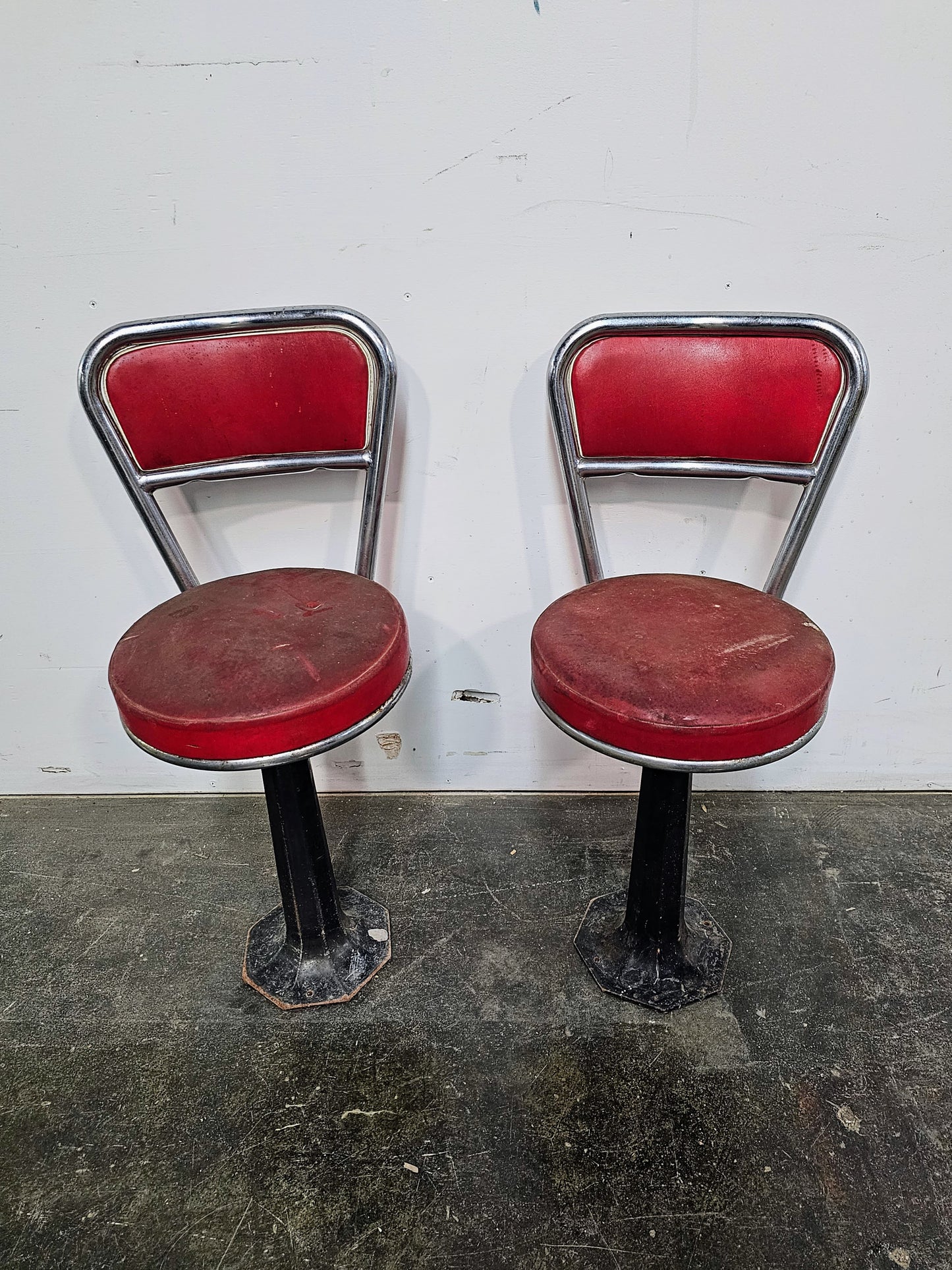 Chaise vintage rouge