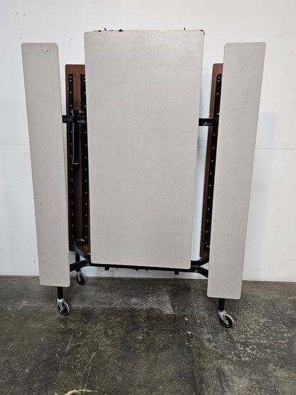 Table de cafétéria