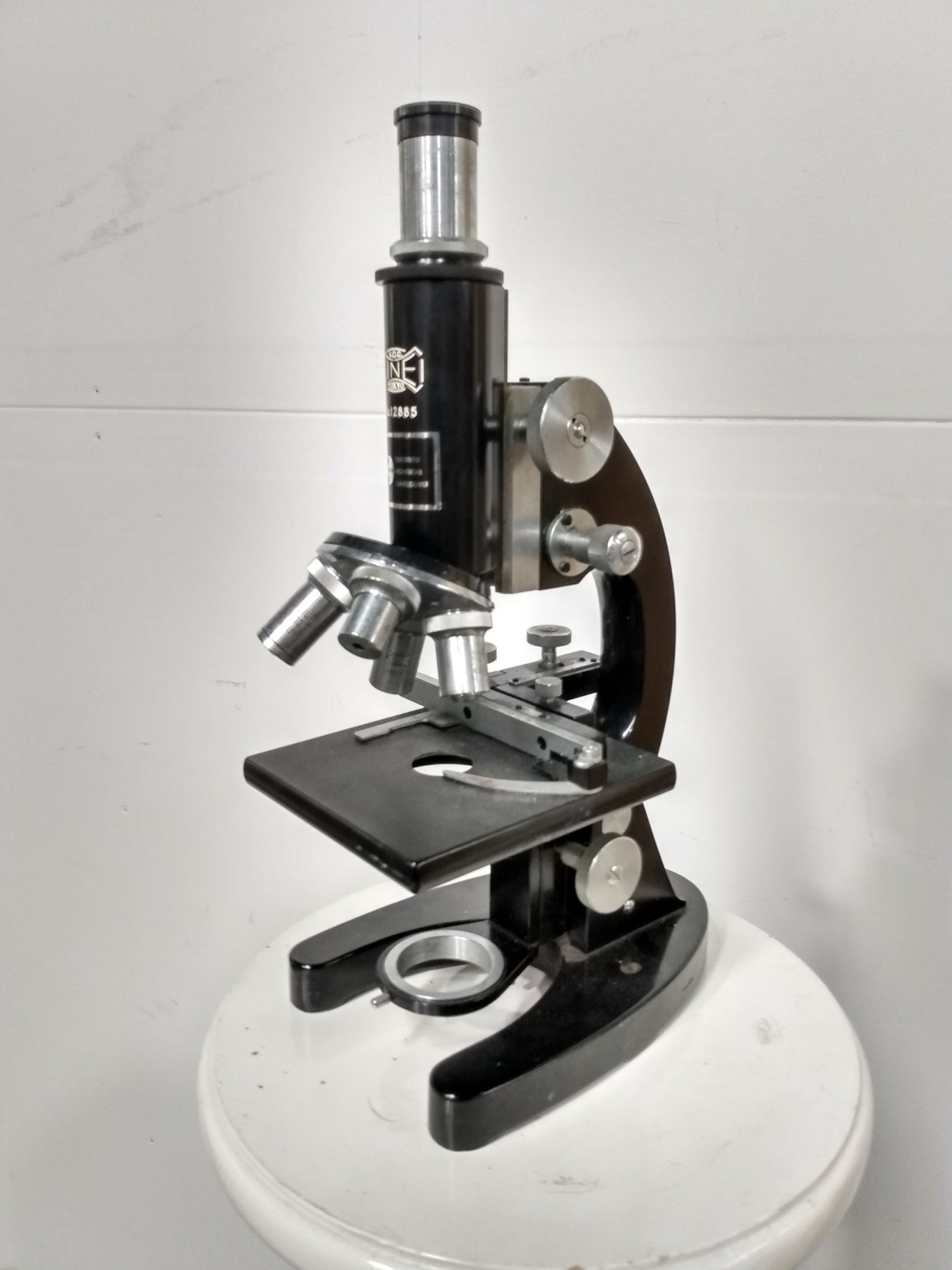 Microscope vintage noir