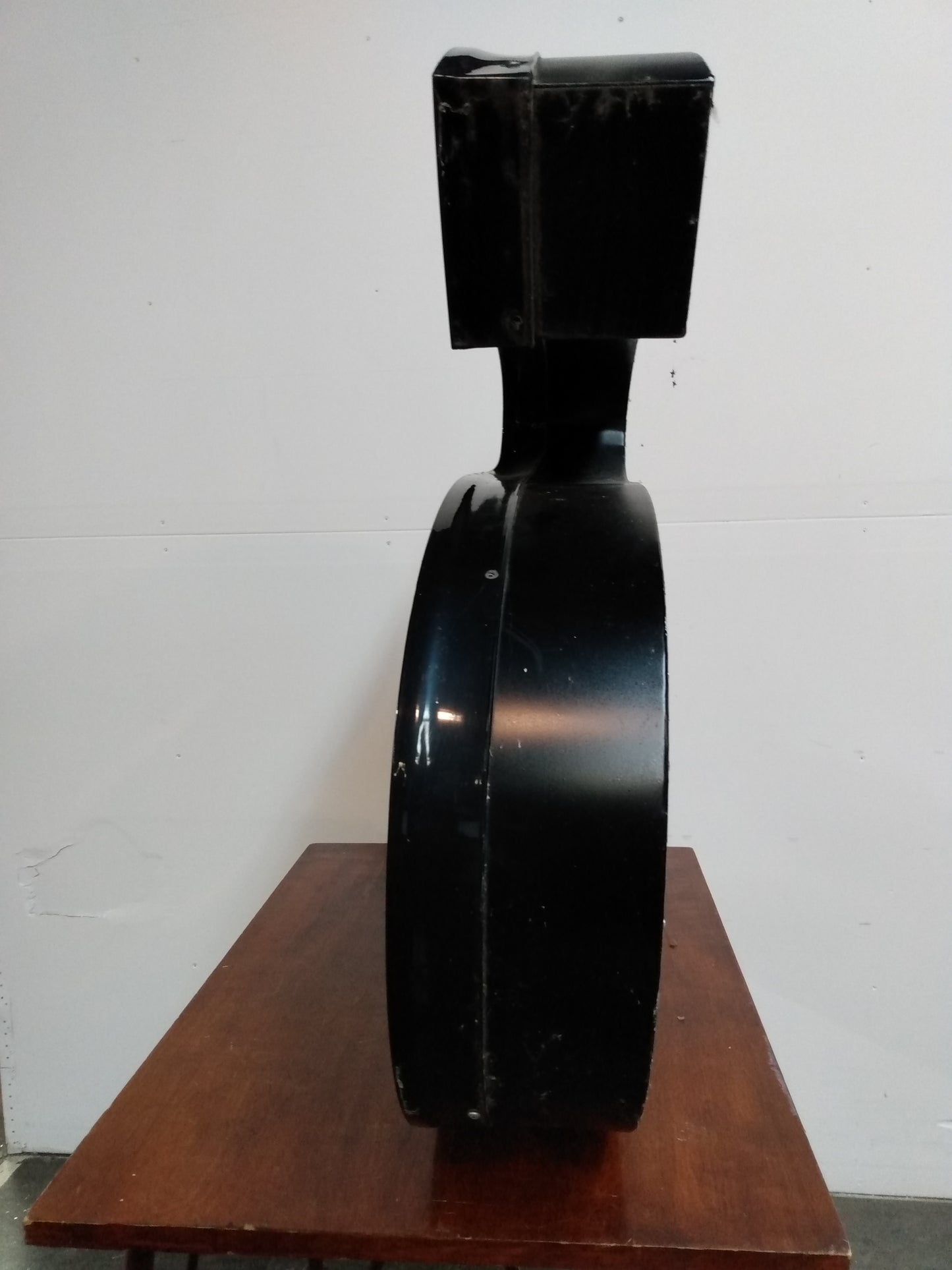 Lettres géantes blanches