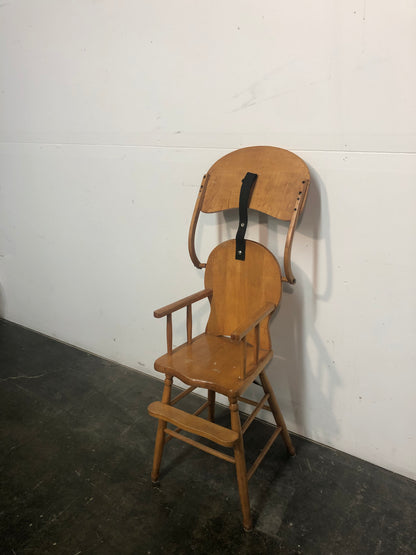 Chaise haute pour bébé en bois