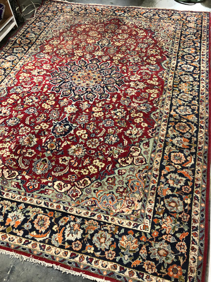 Grand tapis style persan