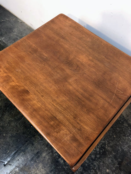 Table ancienne en bois à battants