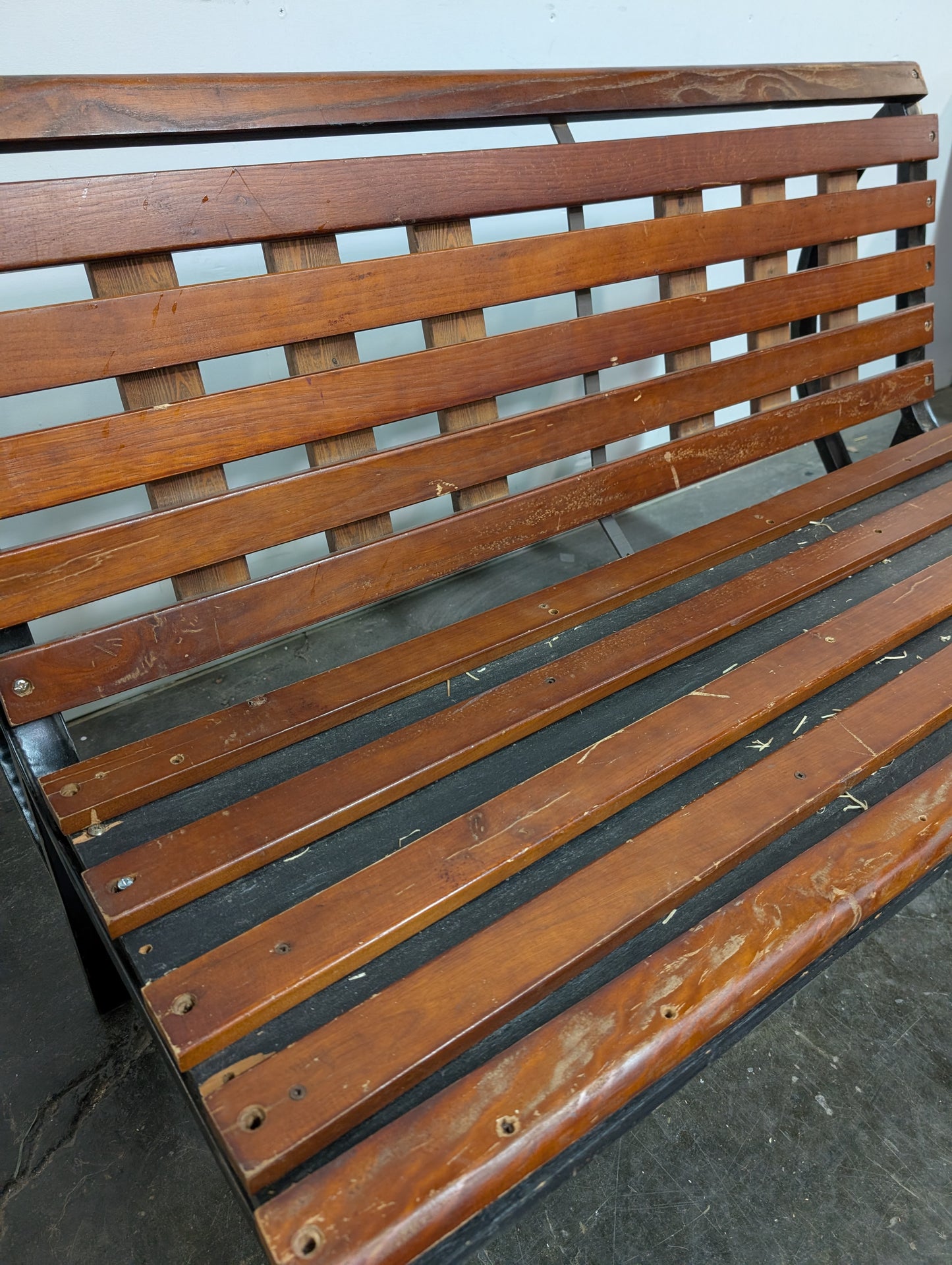 Banc de parc en bois