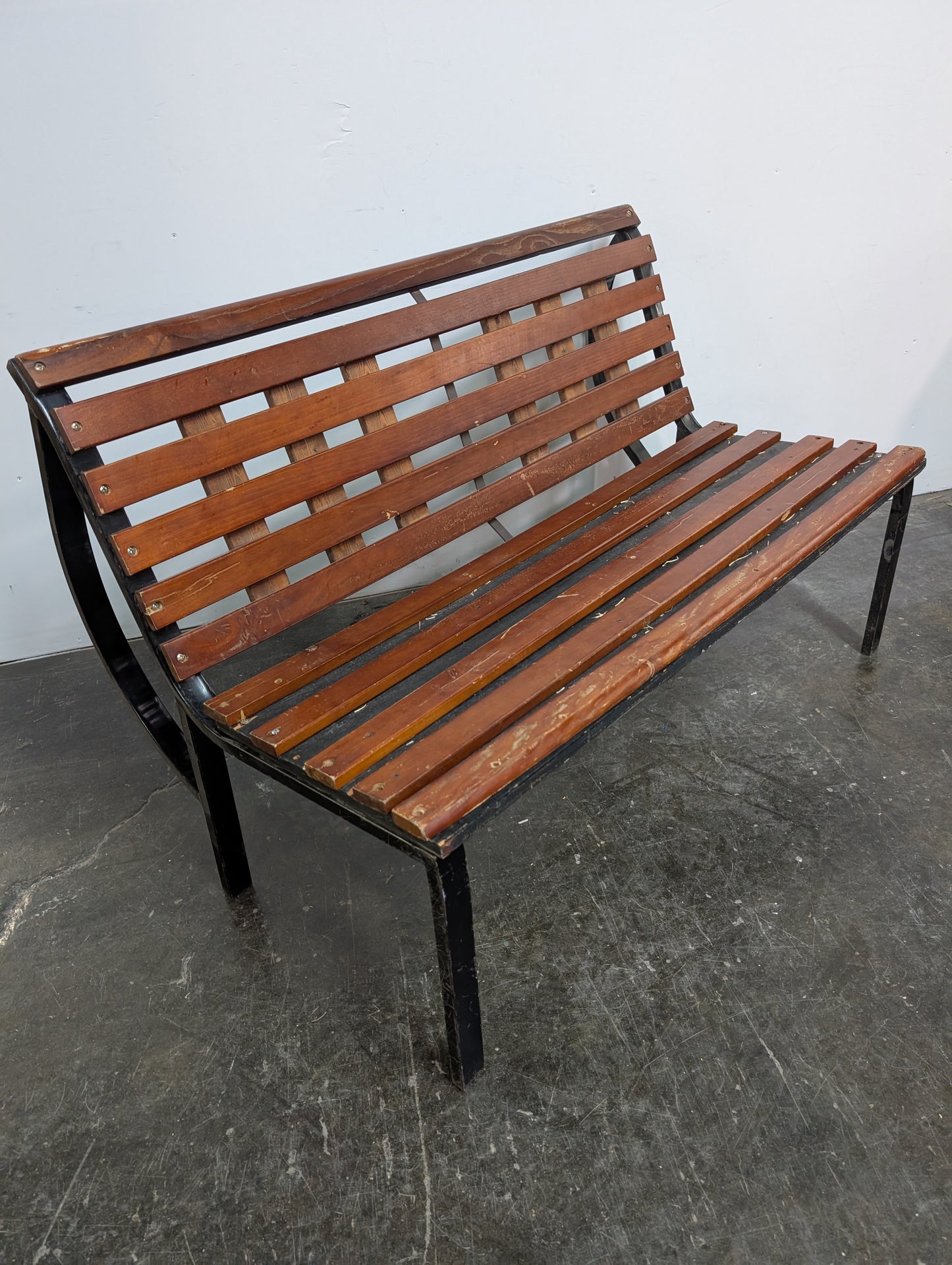Banc de parc en bois