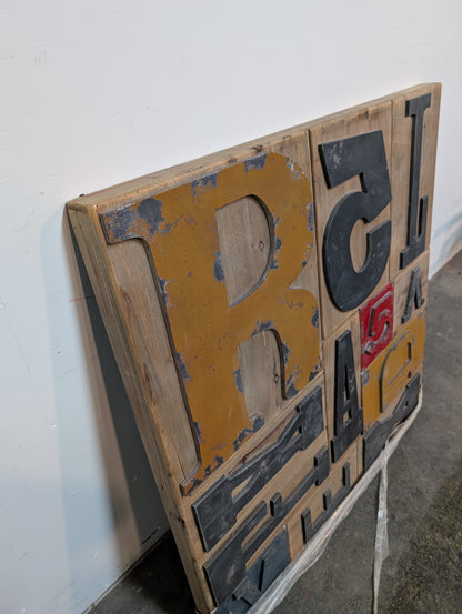 Cadre décoratif chiffres et lettres