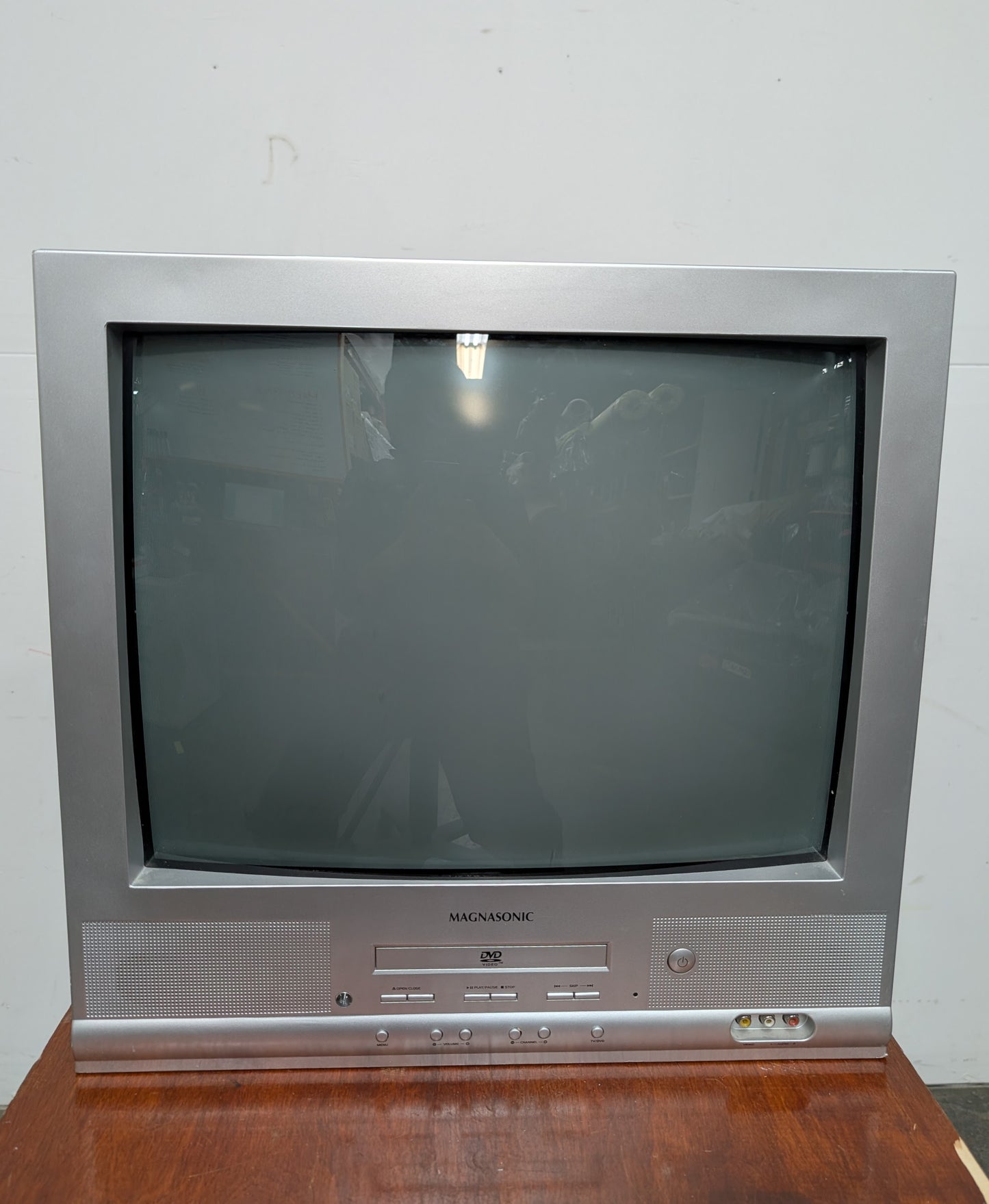 Télévision cathodique Magnasonic