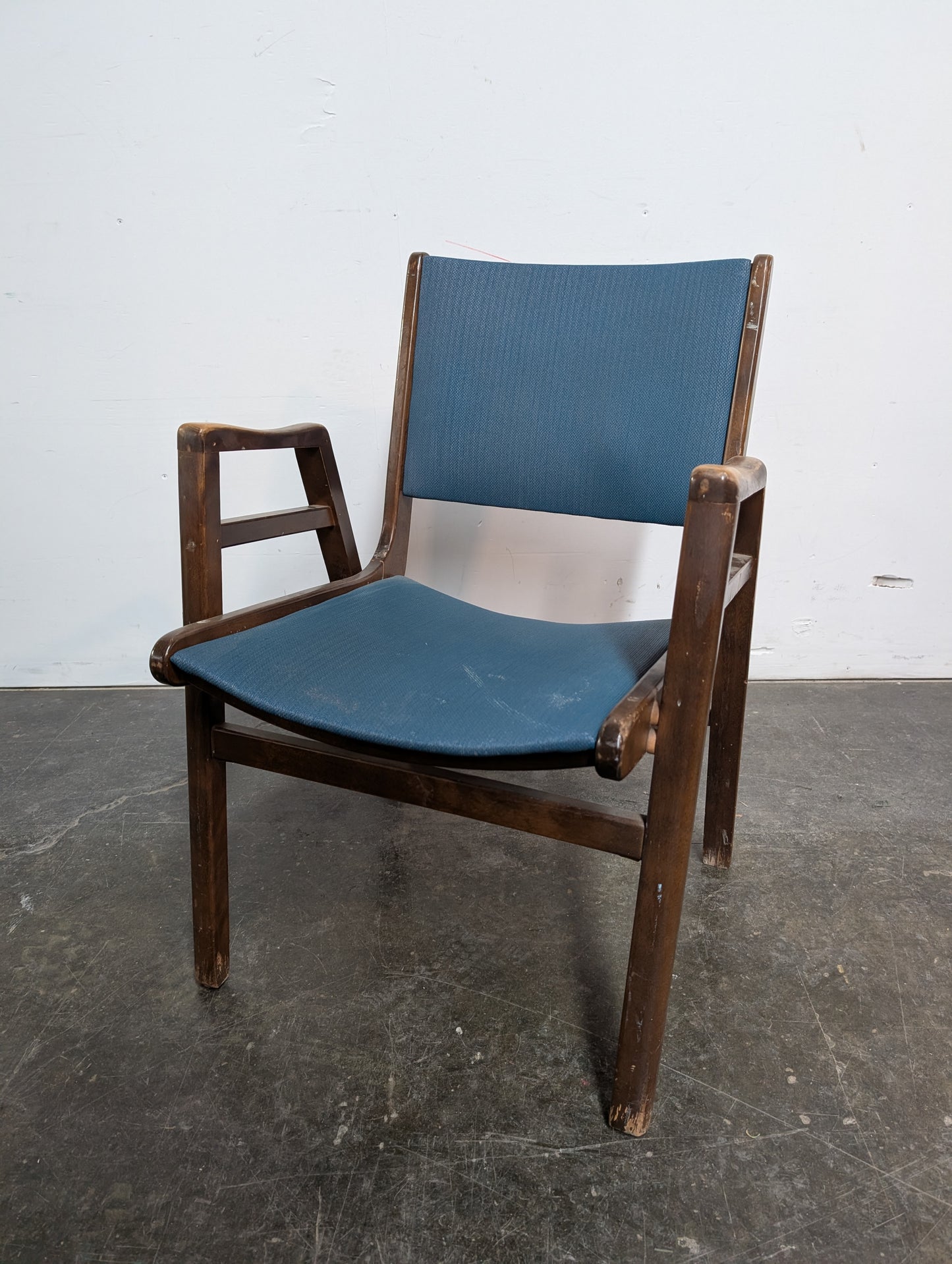 Chaise Henderson