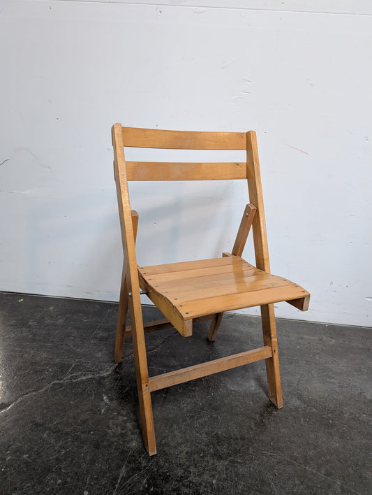 Chaise pliante en bois