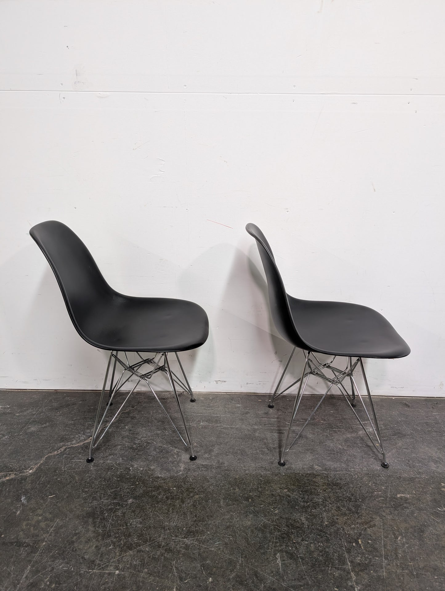Chaise noire