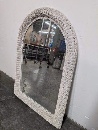 Miroir en osier blanc