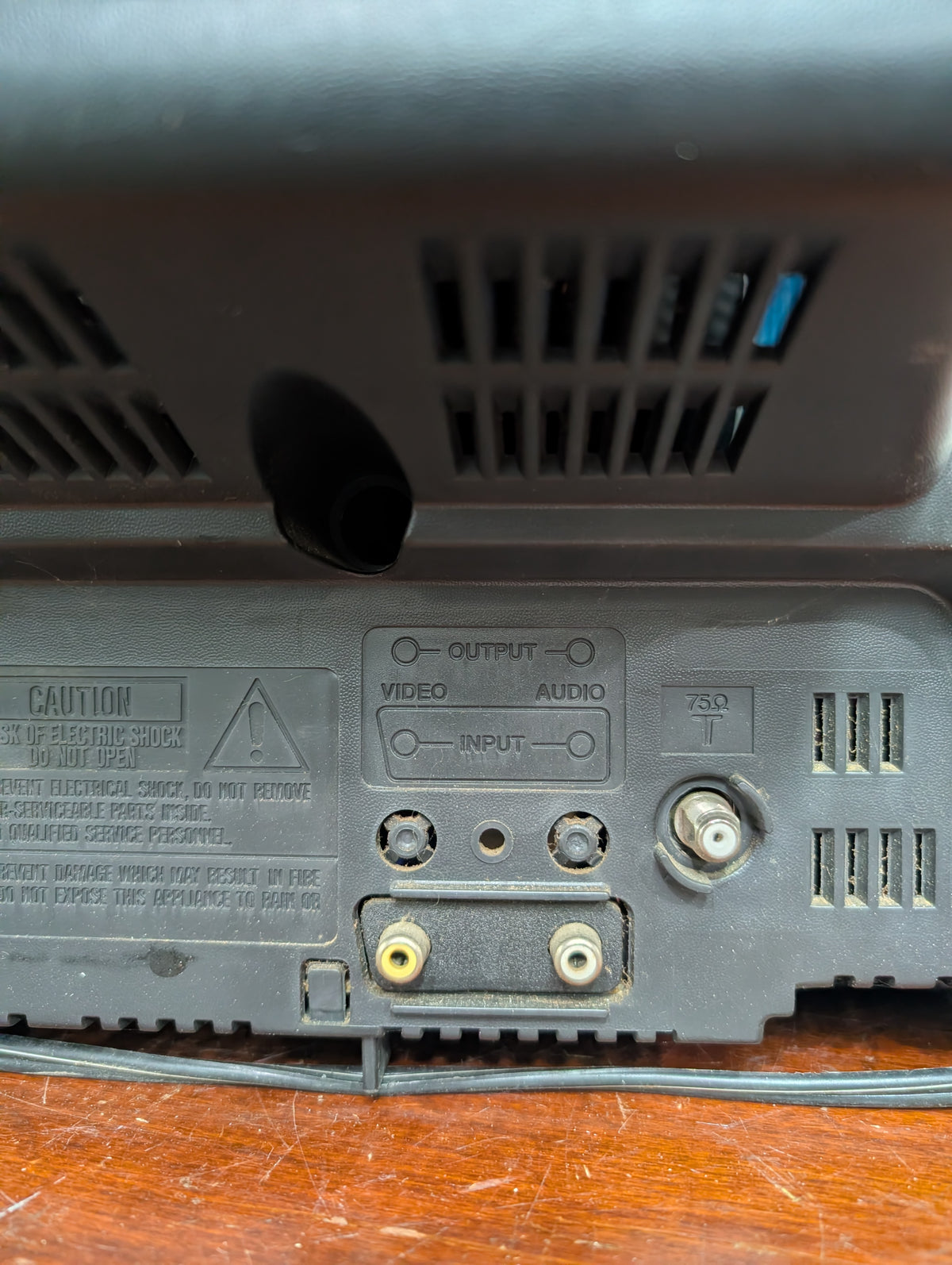 Télévision cathodique Samsung 14"