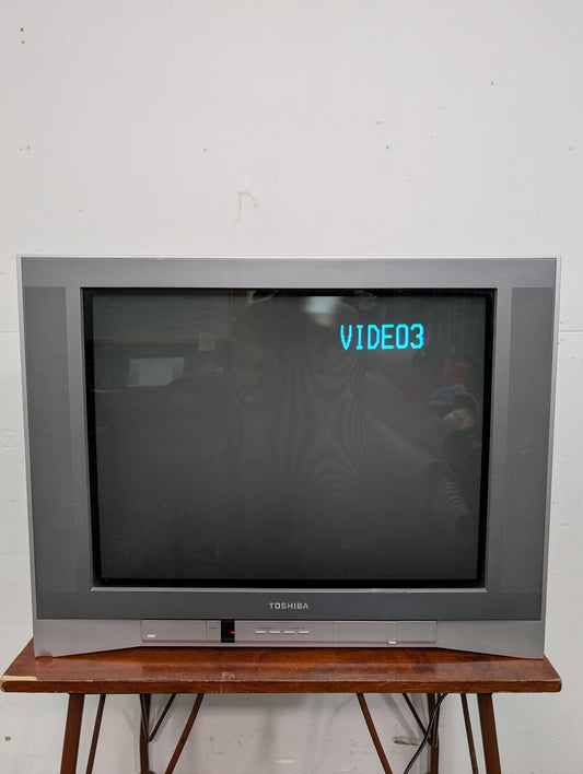 Télévision cathodique Toshiba 27"