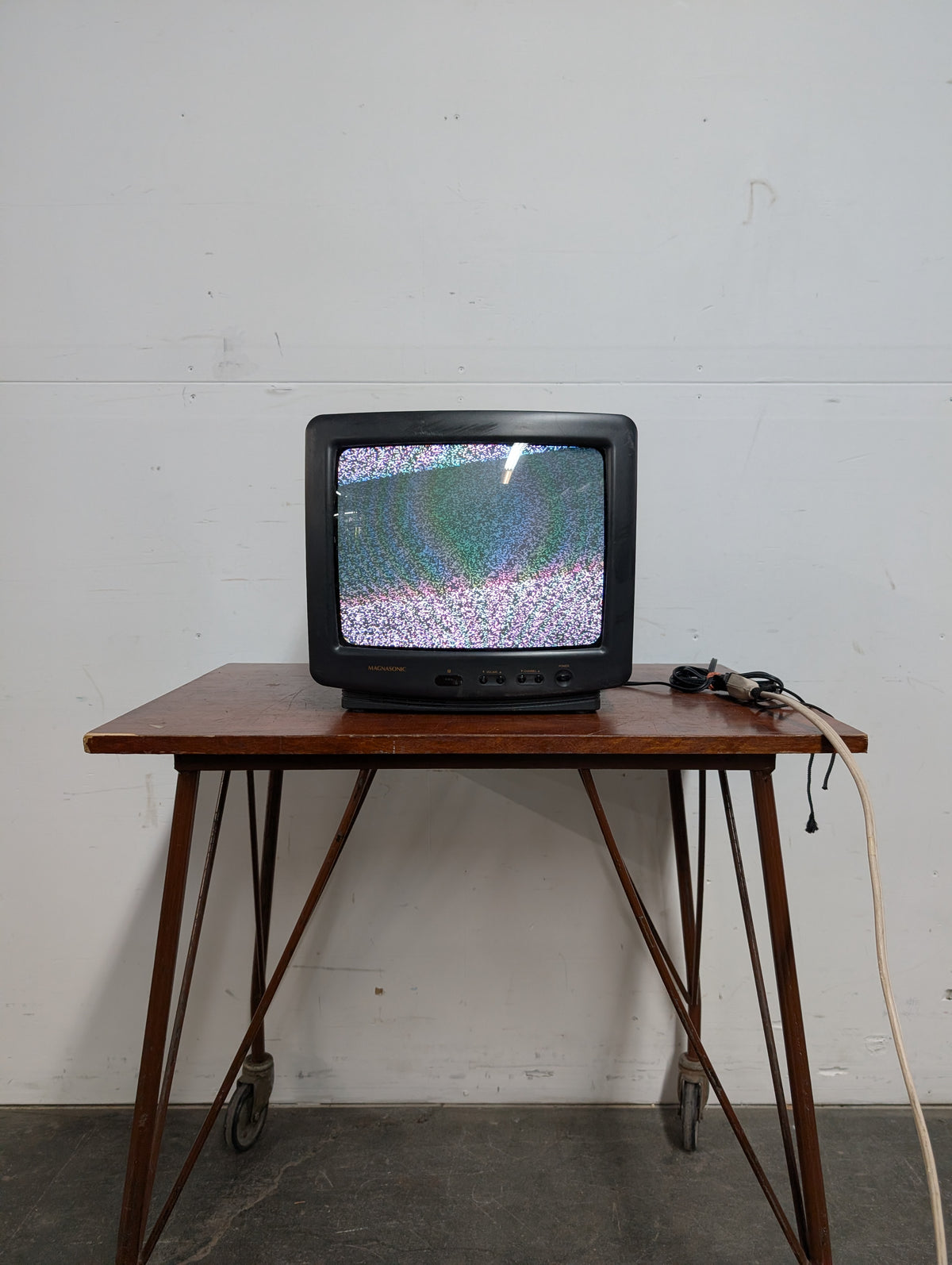 Télévision cathodique Magnasonic 13"