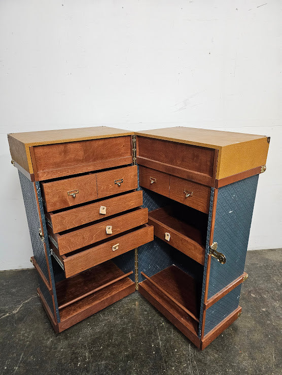 Malle armoire
