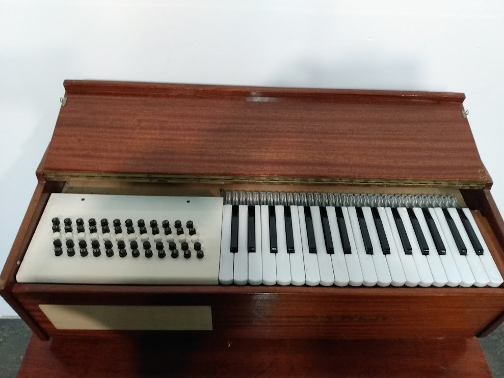 Pianorgan Farfisa Beltone