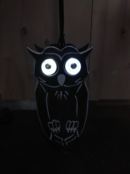 Hibou décoratif avec yeux LED