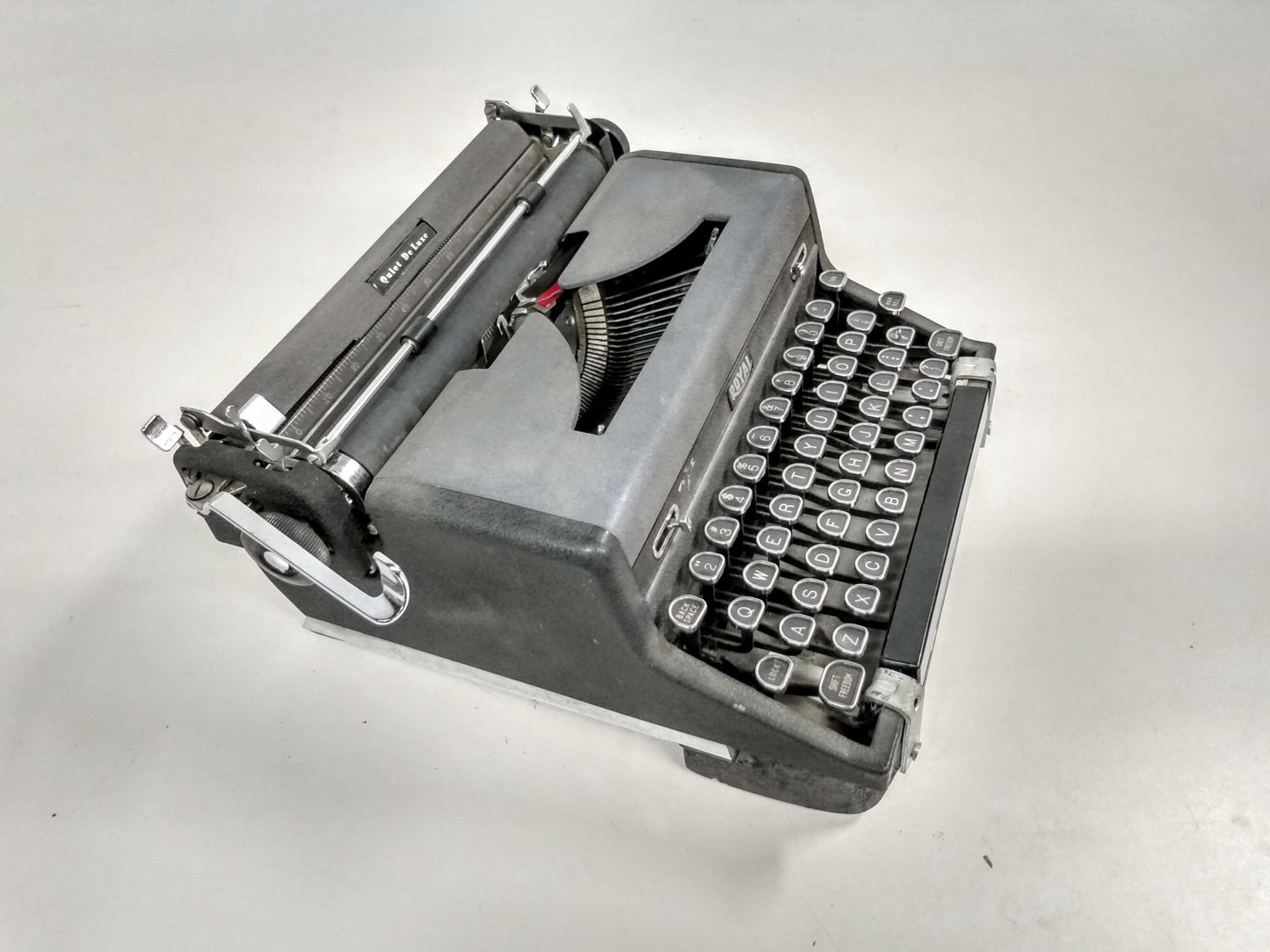 Machine à écrire Royal